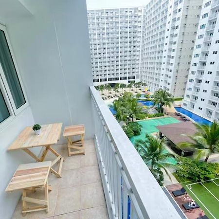 Shore Residences Tower D Manila Exterior foto